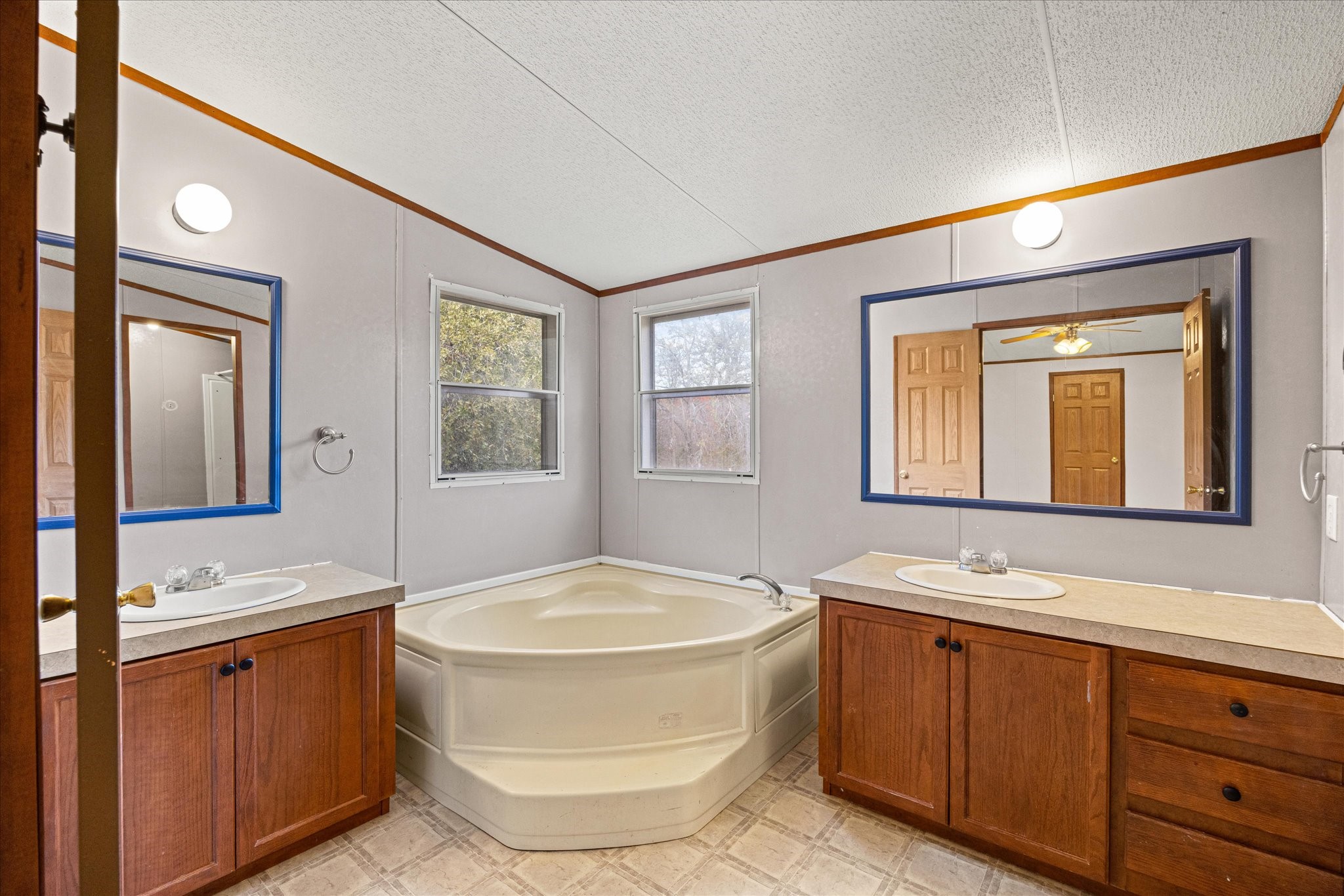 2903 Centaurus Way Granbury TX 76048