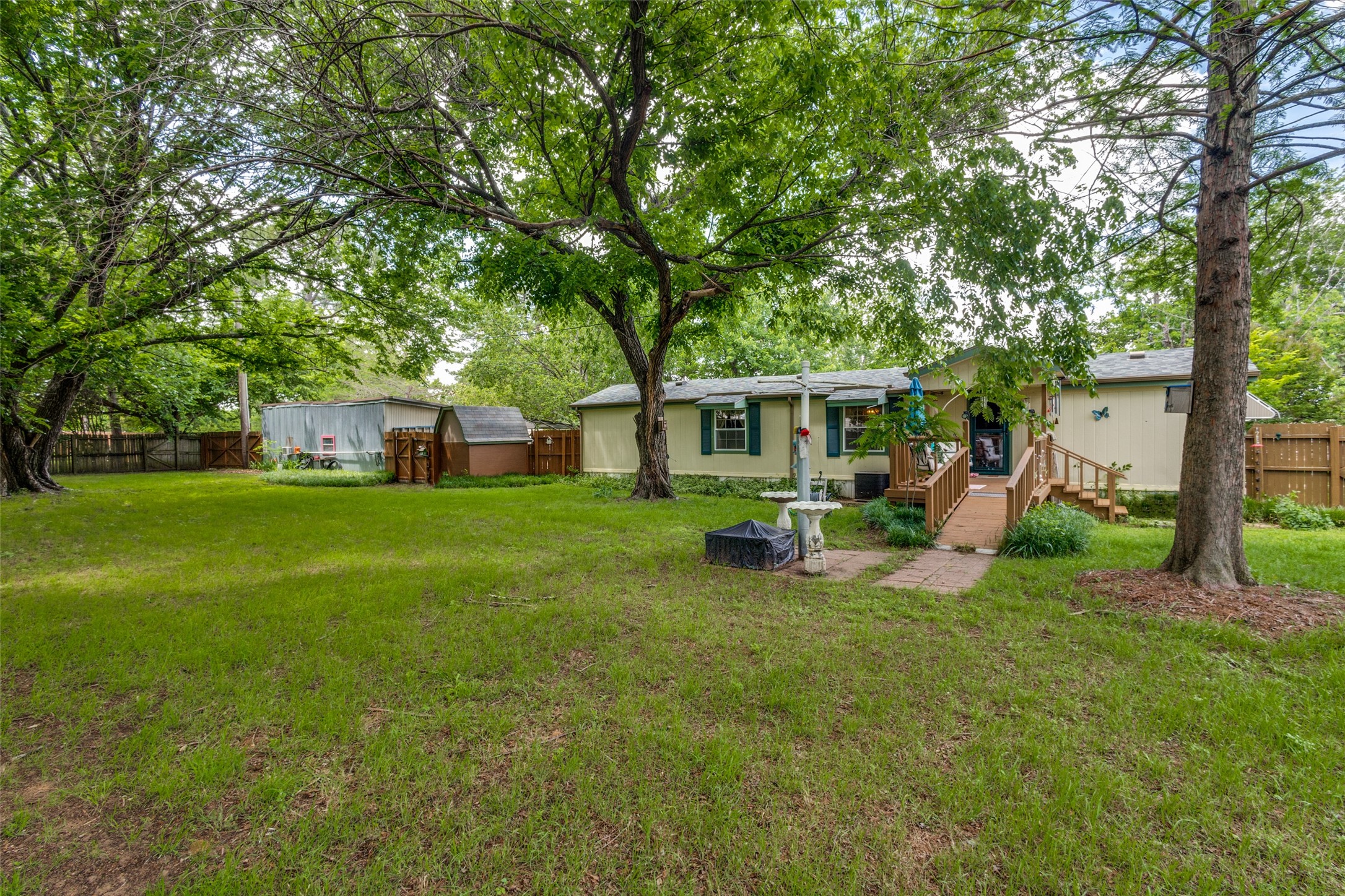 2538 Whiterock Road Denton TX 76208
