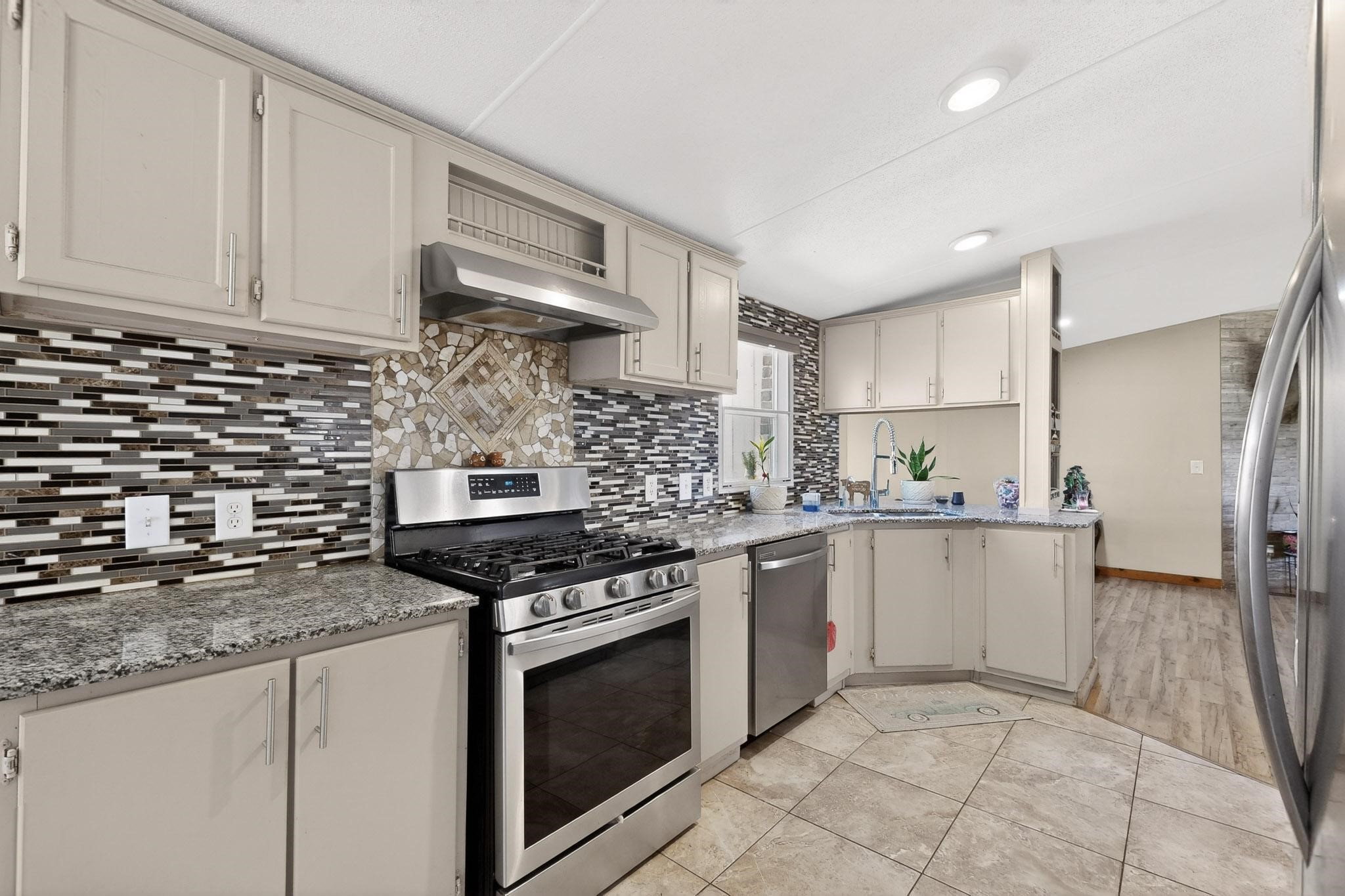 18729 County Road 620 Venus TX 76084