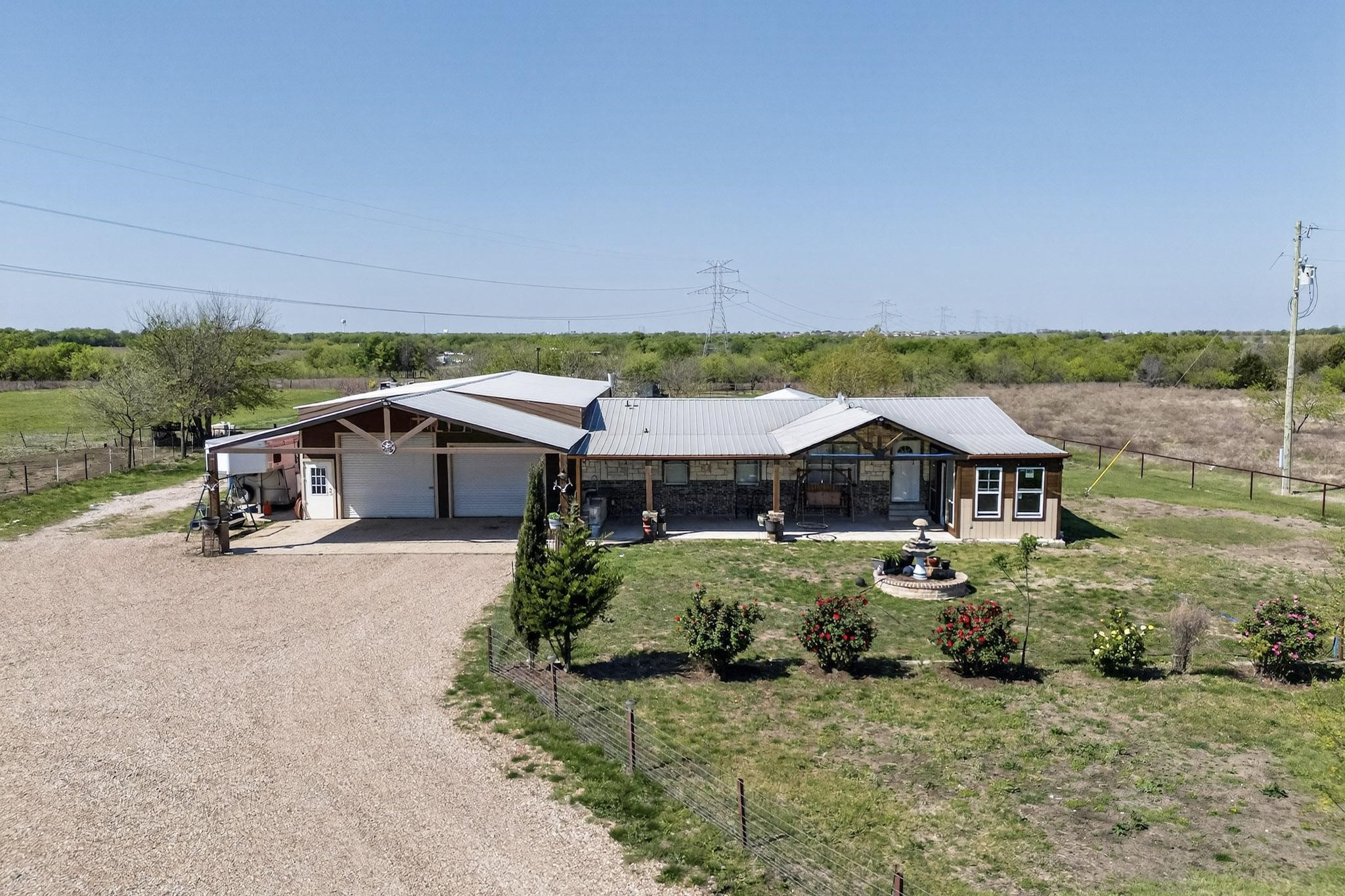 18729 County Road 620 Venus TX 76084