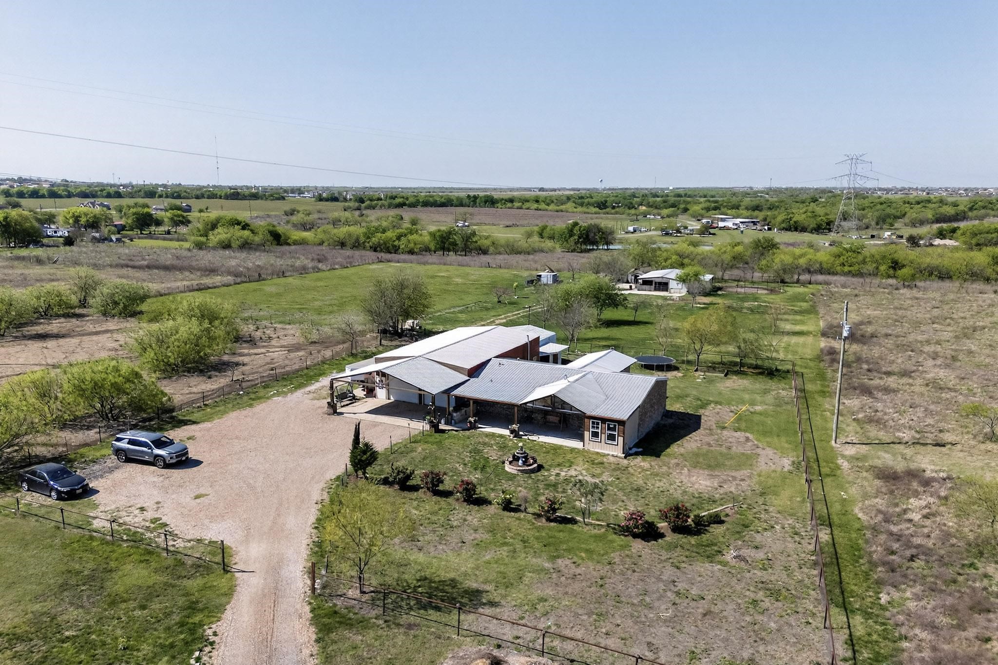 18729 County Road 620 Venus TX 76084