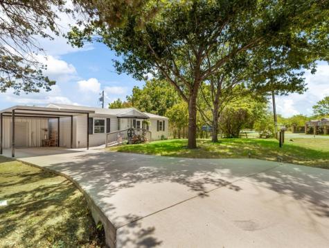 3701 Montego Boulevard Granbury TX 76049