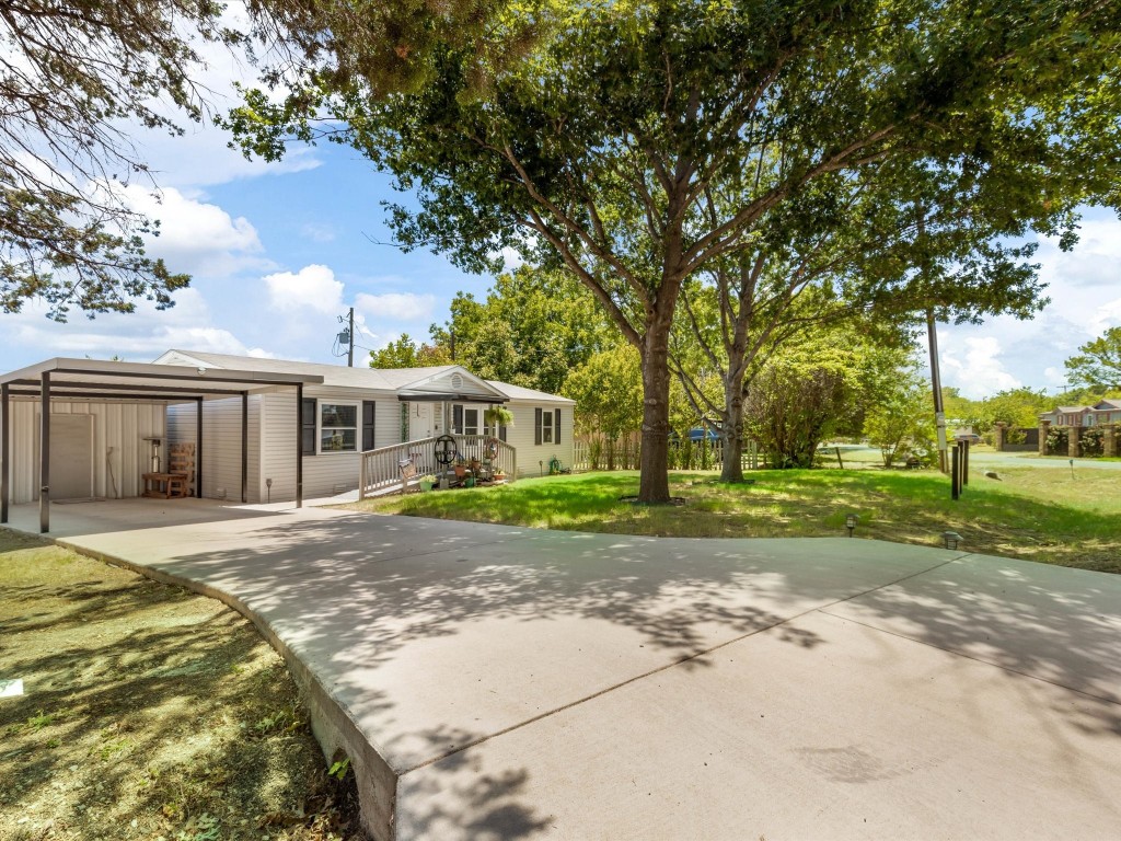 3701 Montego Boulevard Granbury TX 76049