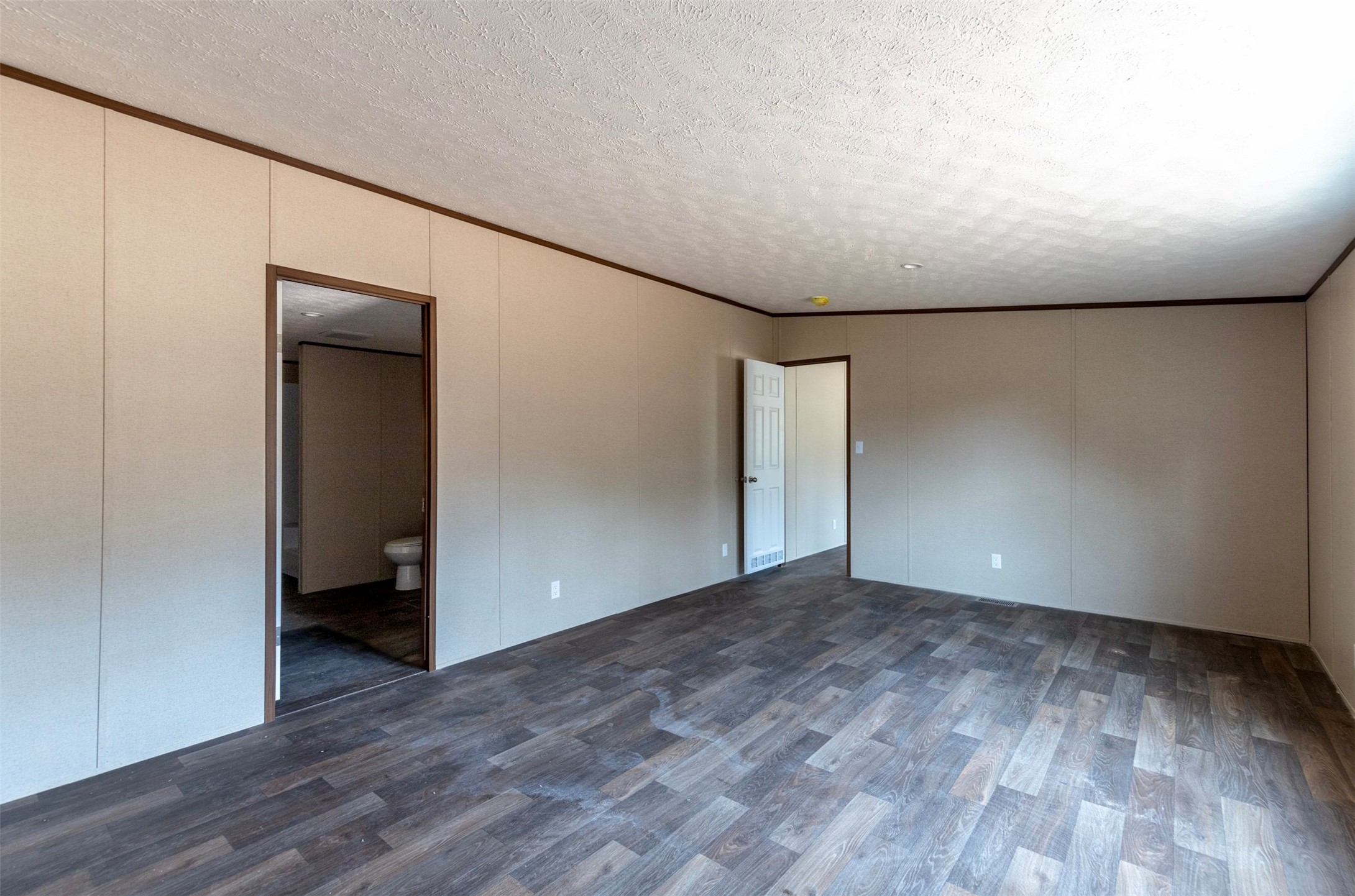 2909 Sycamore Court Granbury TX 76048