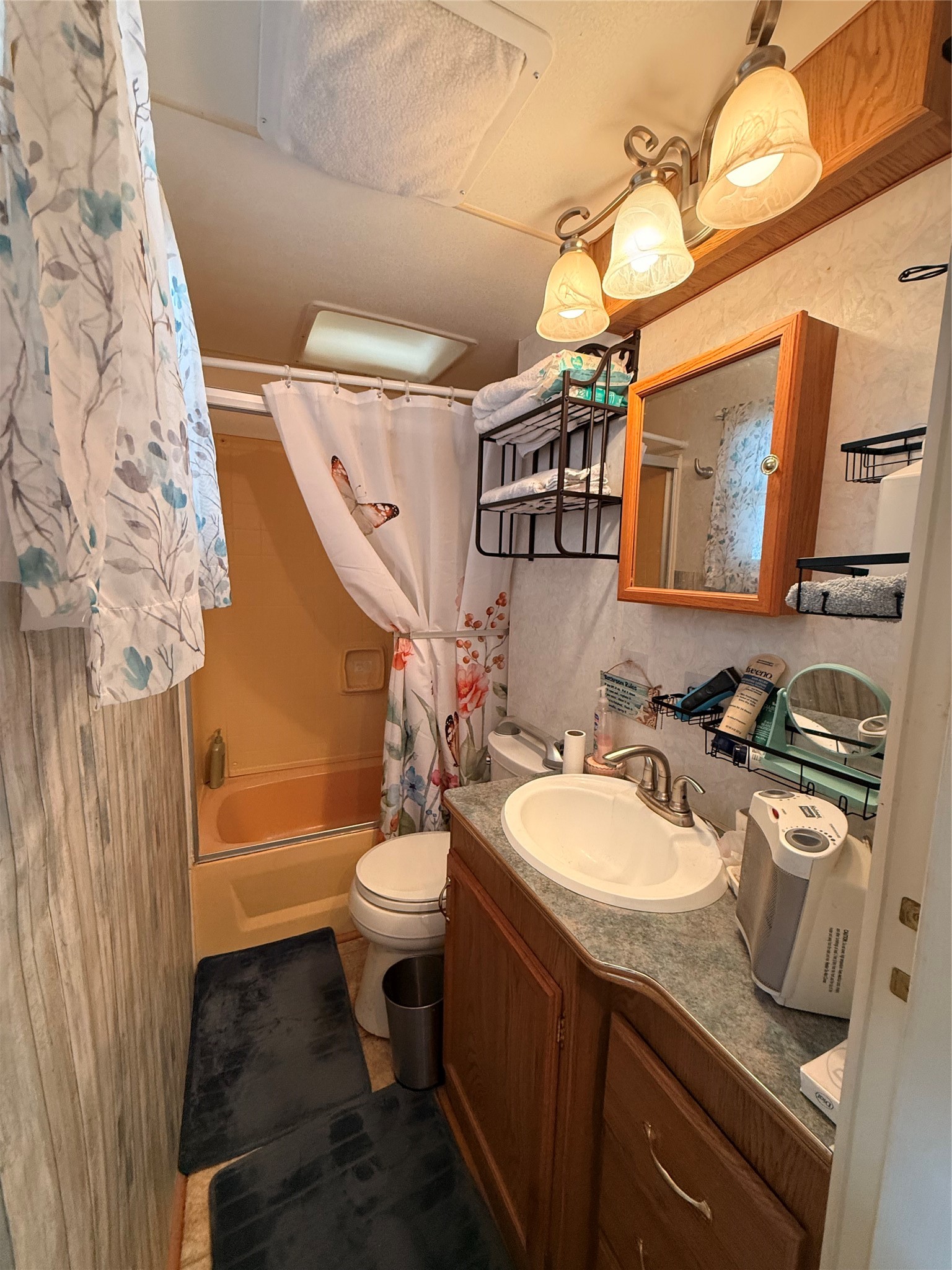 6435 N Fm 17 Yantis TX 75497