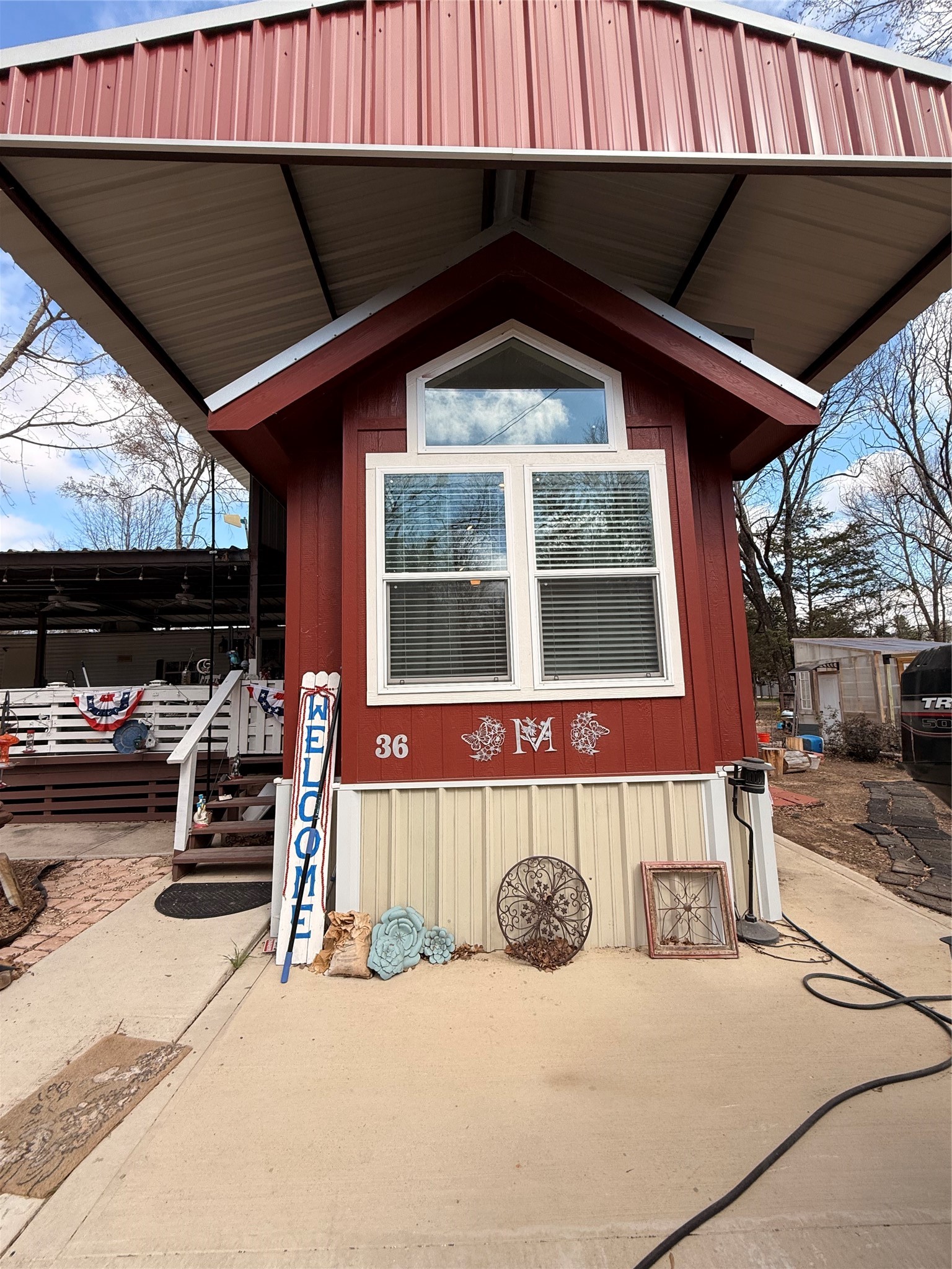 6435 N Fm 17 Yantis TX 75497