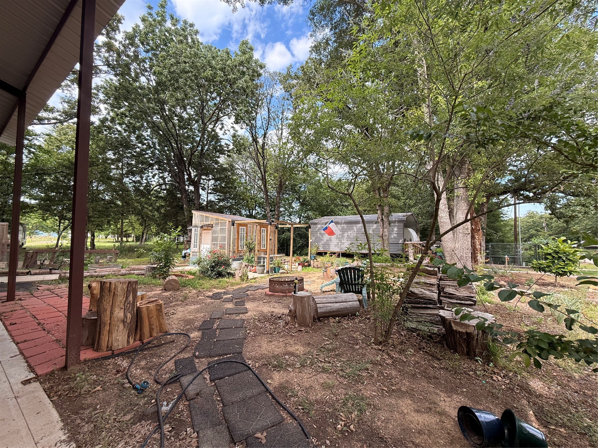 6435 N Fm 17 Yantis TX 75497