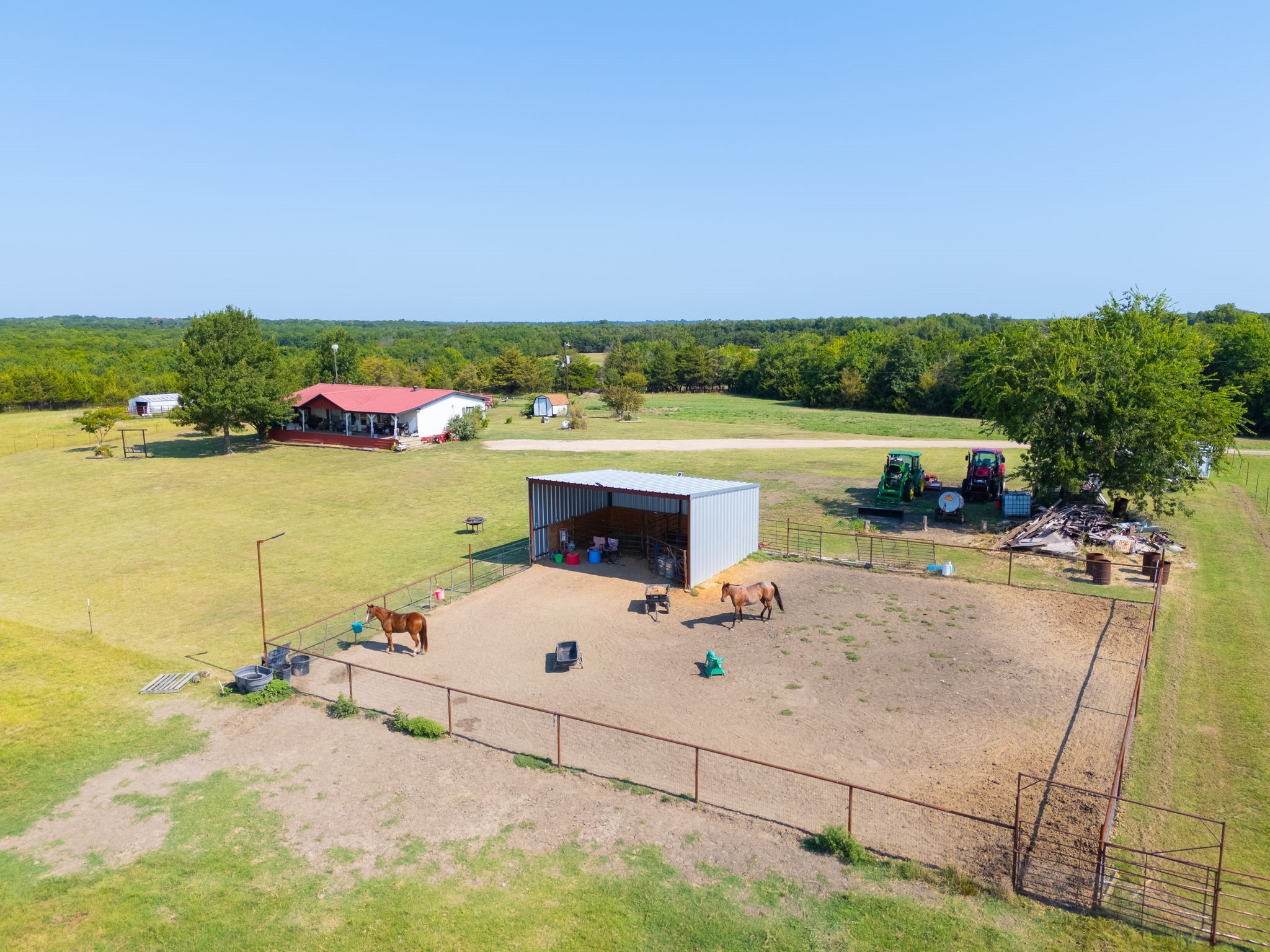 511 County Road 2765 Honey Grove TX 75446
