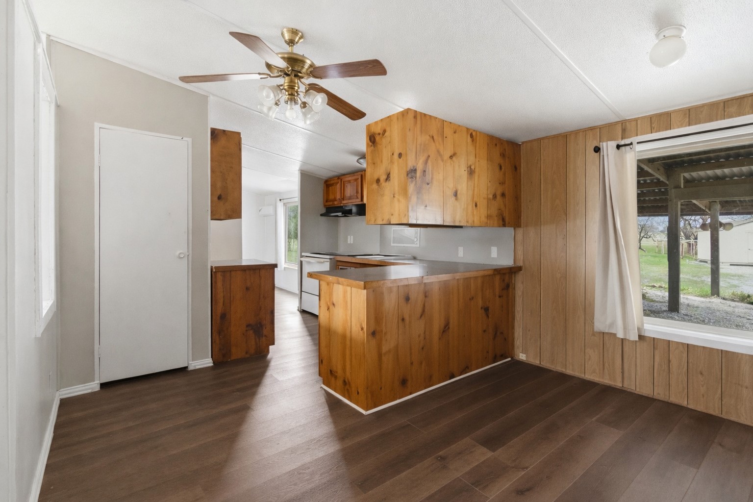 540 SE County Road 3105 Corsicana TX 75109