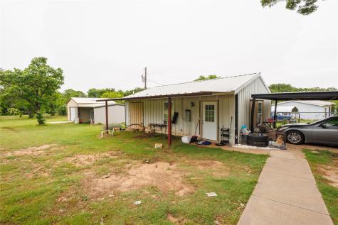 5716 Thousand Oaks Drive Joshua TX 76058