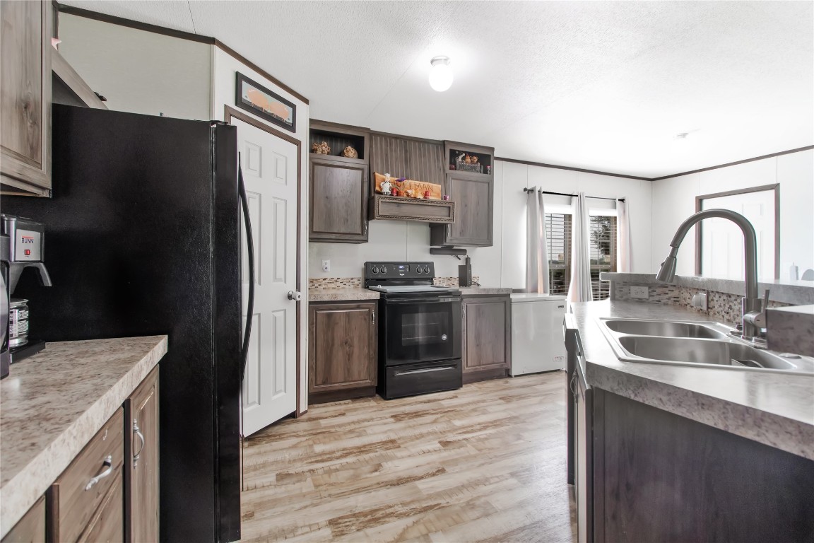3614 N Business 45 Corsicana TX 75110