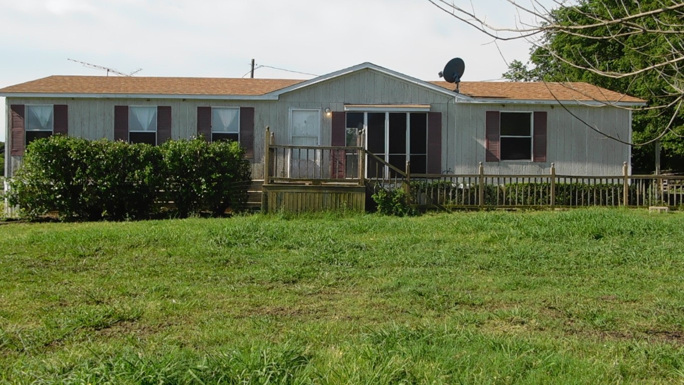 4572 Fm 2194 Farmersville TX 75442