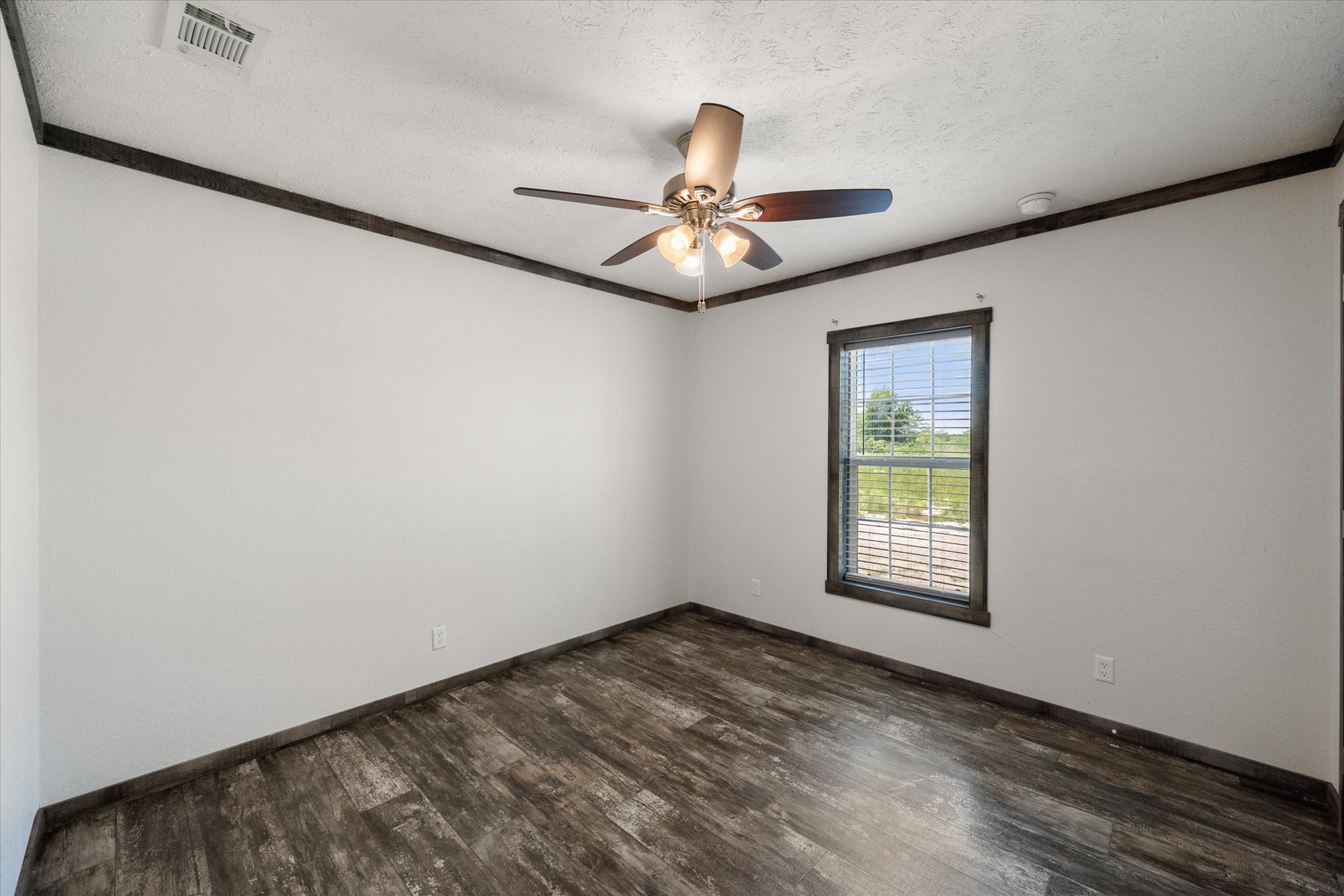 604 Lcr 208 Coolidge TX 76635