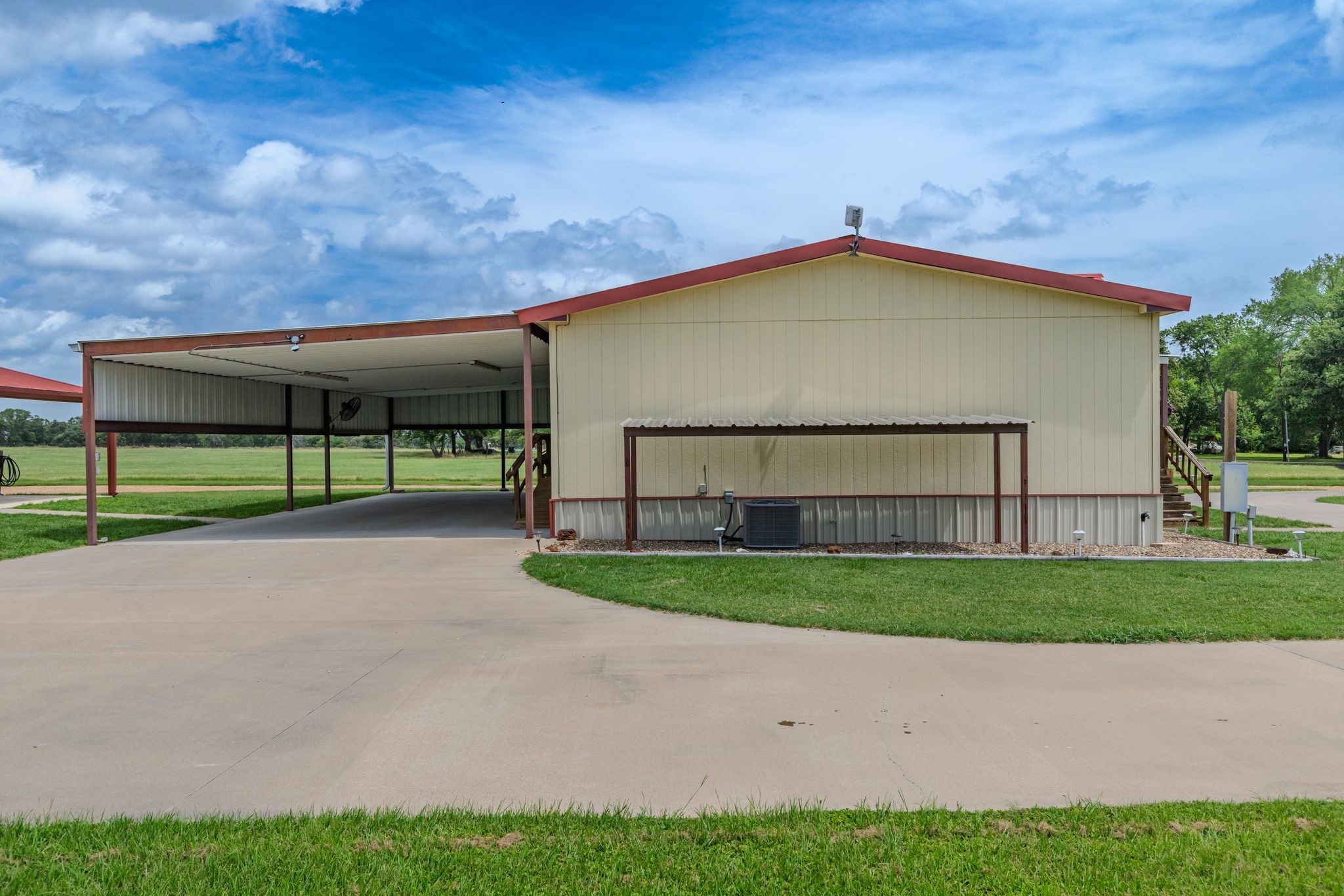 1223 County Road 1540 Alba TX 75410