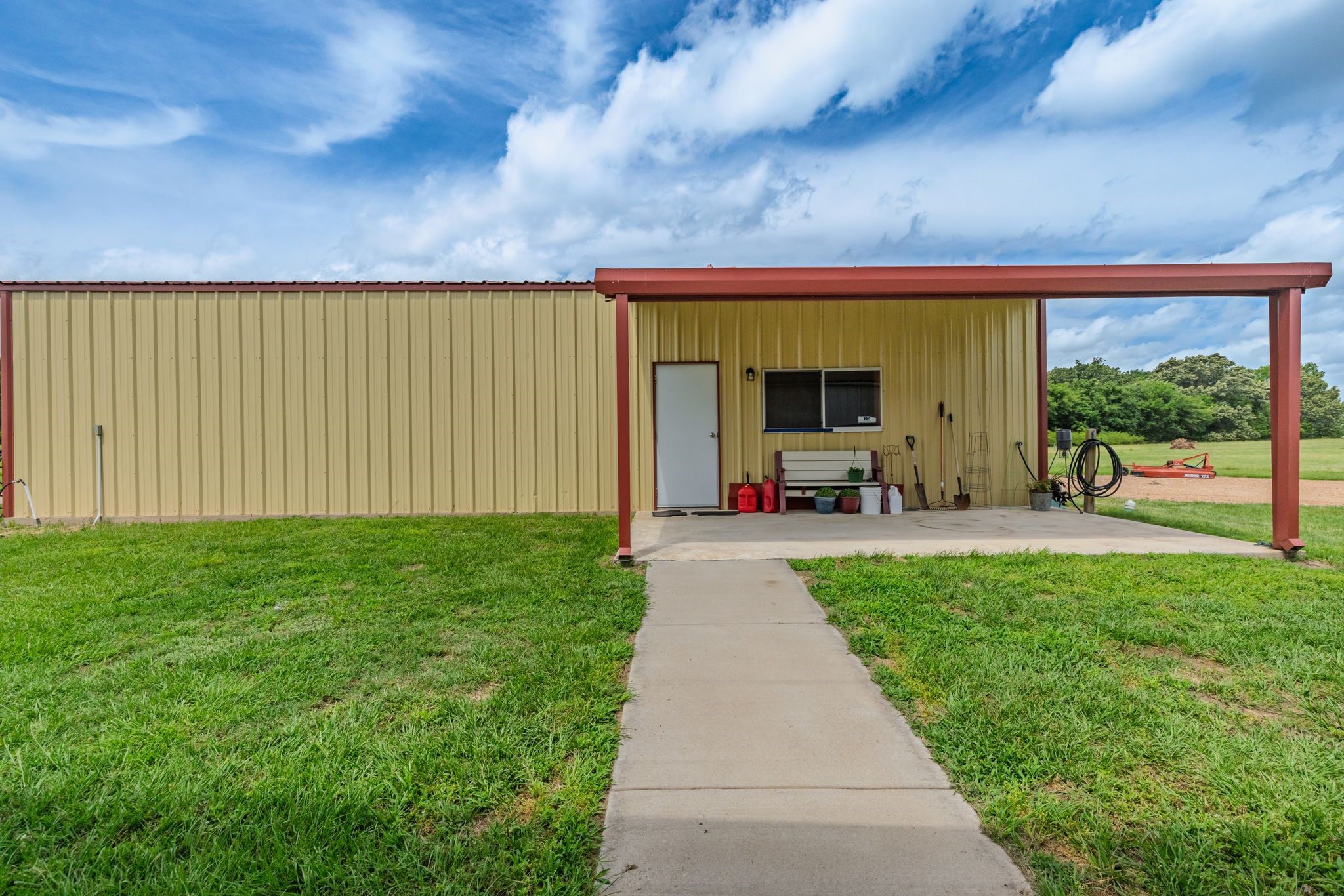 1223 County Road 1540 Alba TX 75410