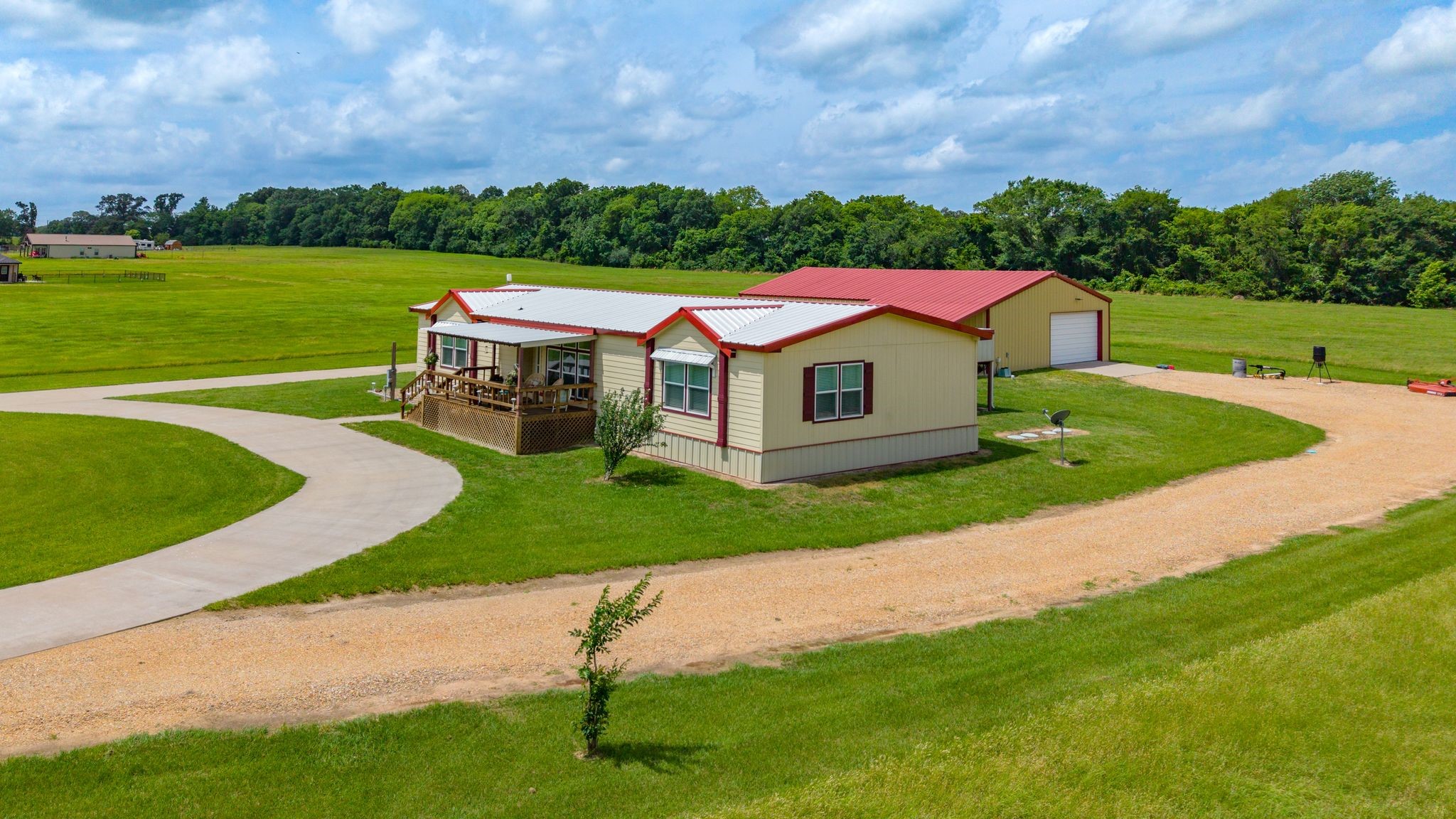 1223 County Road 1540 Alba TX 75410