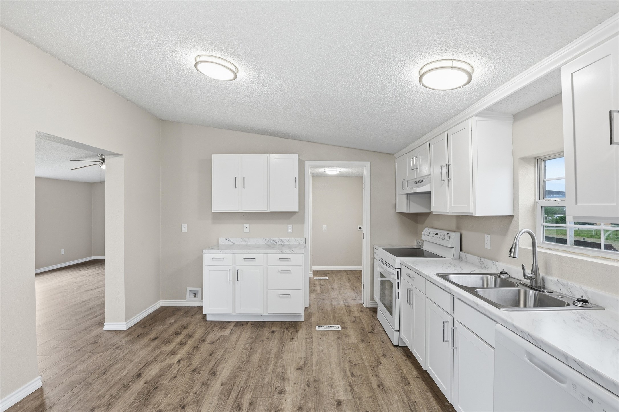 8621 Meadow Way Lane Alvarado TX 76009