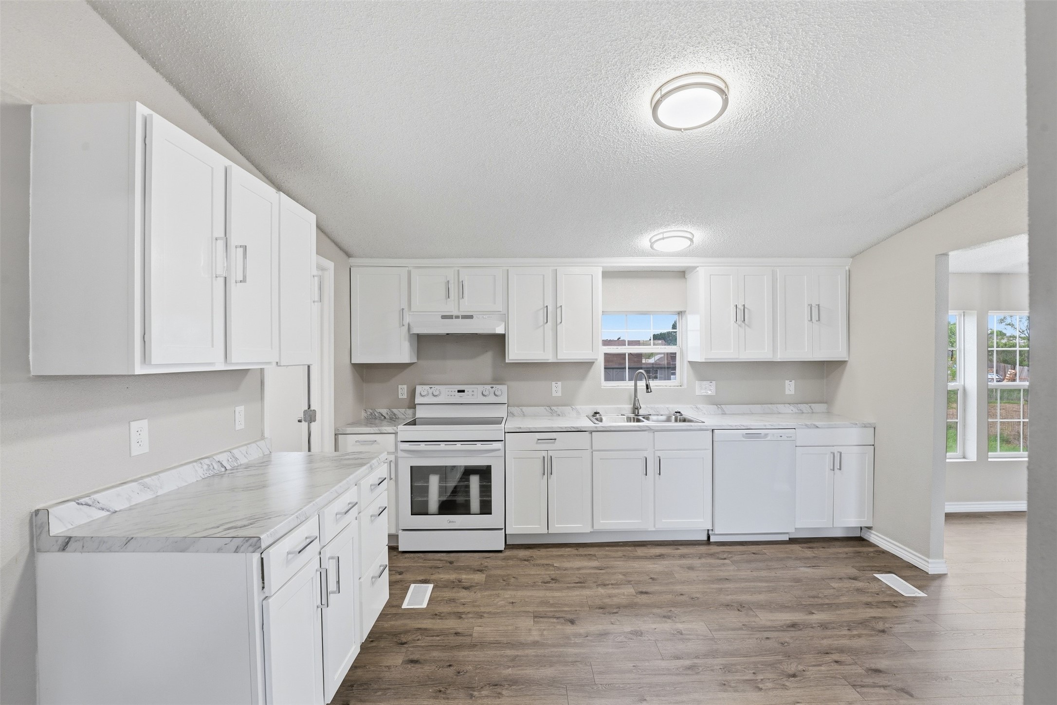 8621 Meadow Way Lane Alvarado TX 76009