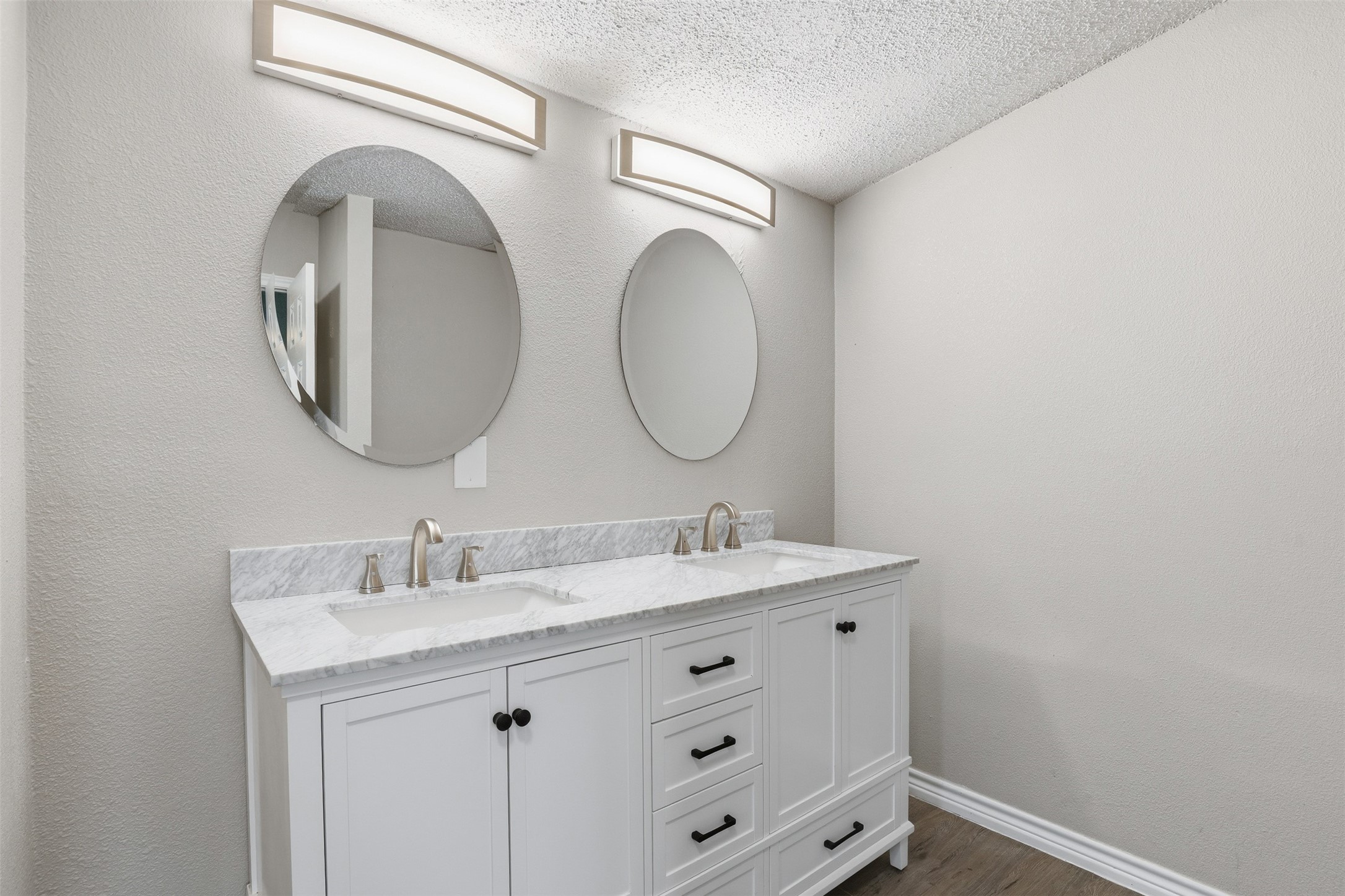 8621 Meadow Way Lane Alvarado TX 76009