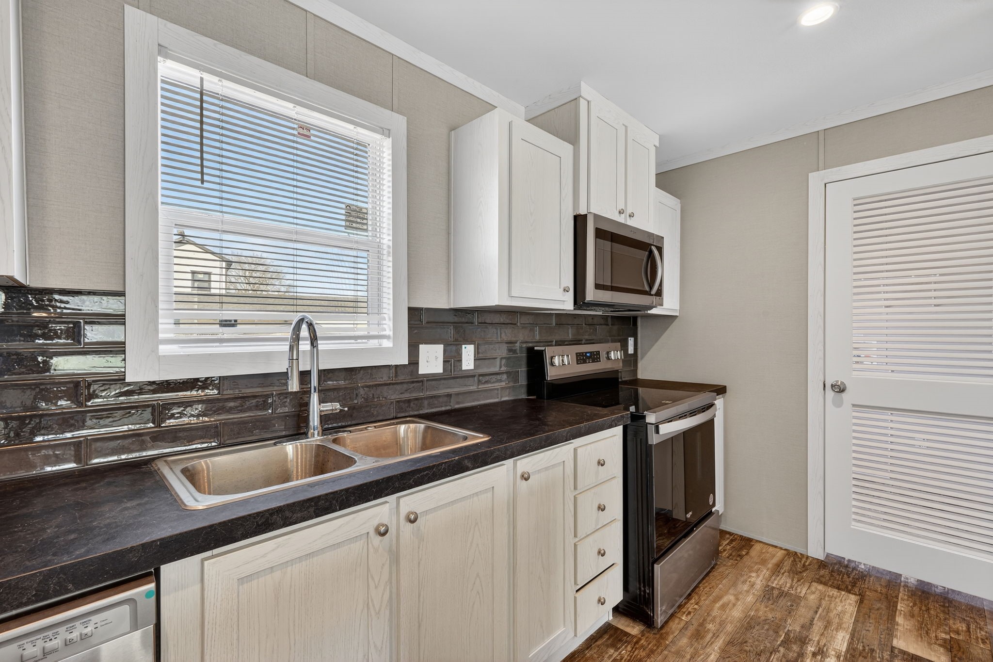 104 4th Street Graford TX 76449