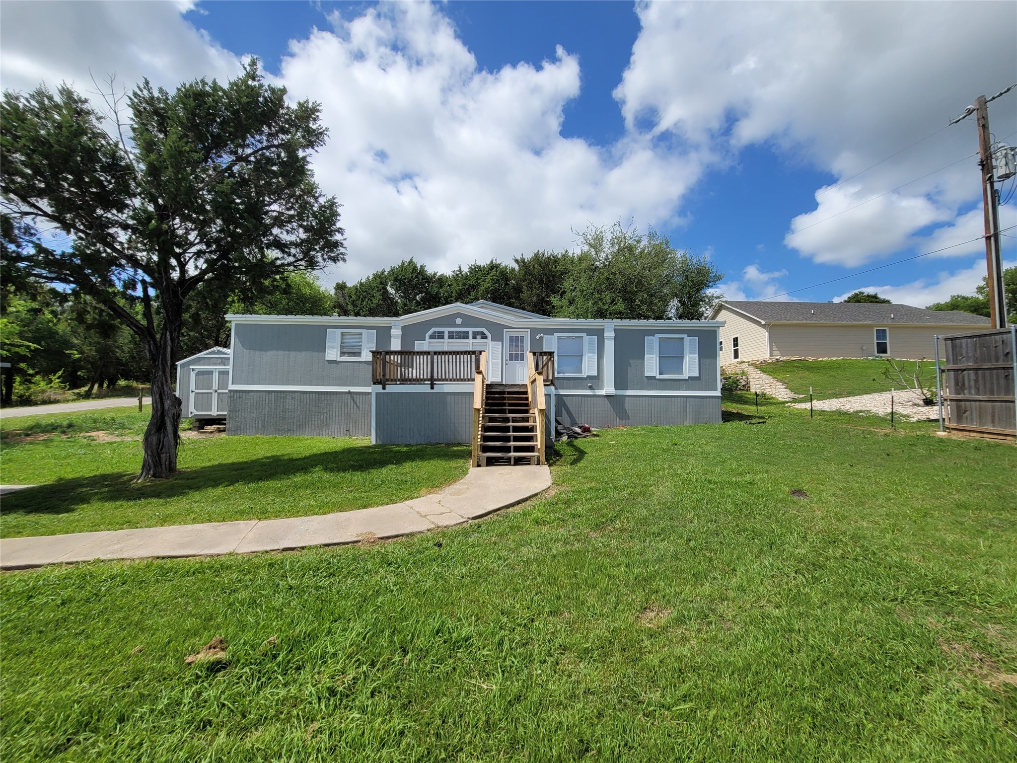 902 Devils River Drive Granbury TX 76048