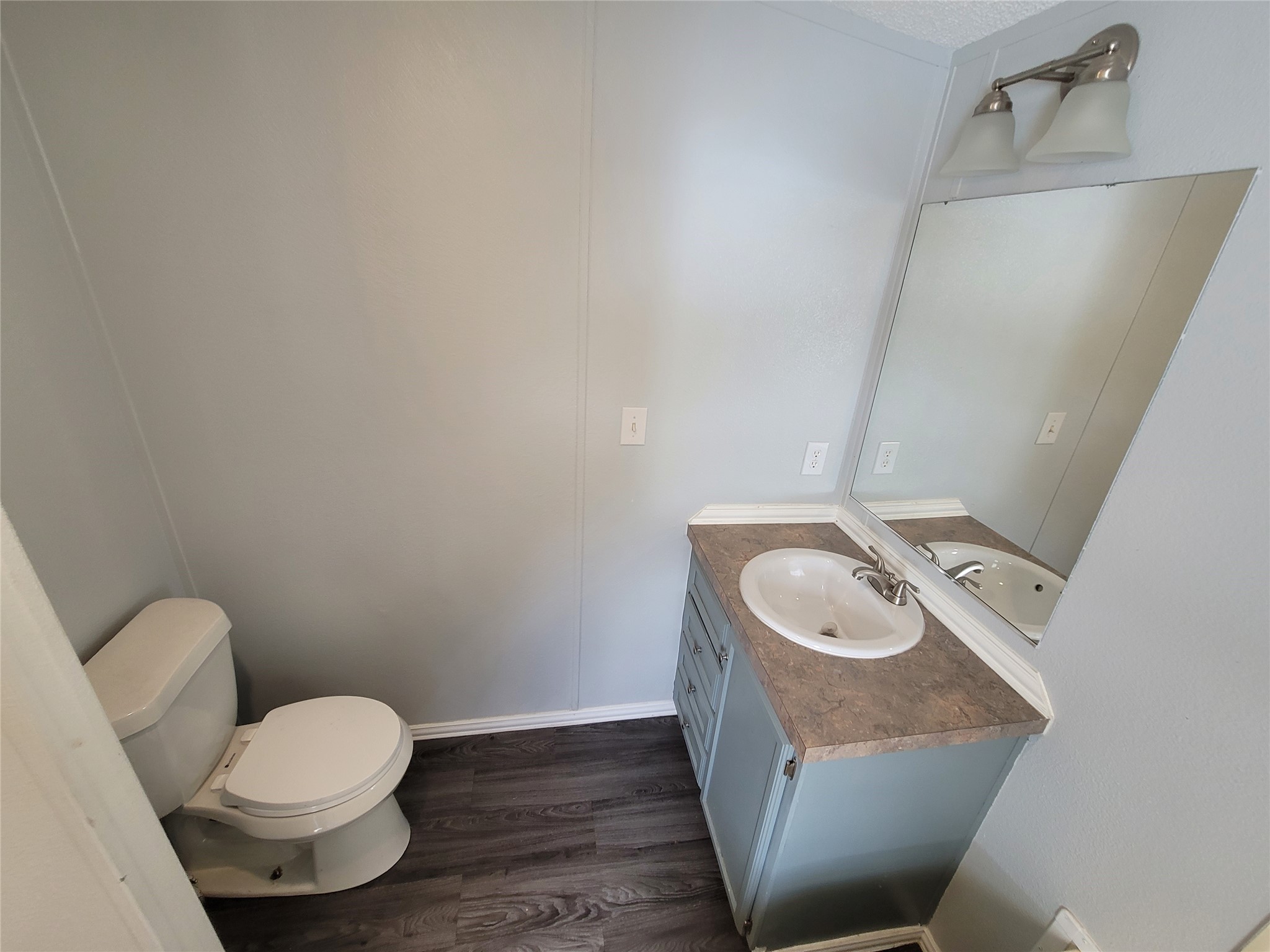 902 Devils River Drive Granbury TX 76048