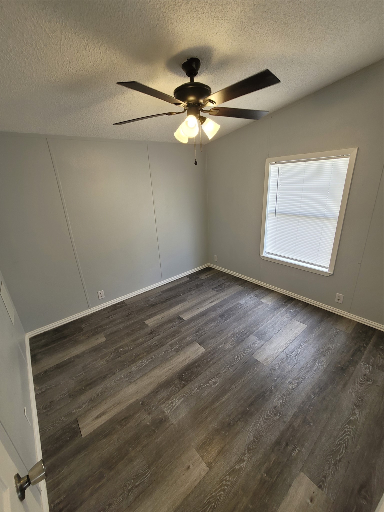 902 Devils River Drive Granbury TX 76048