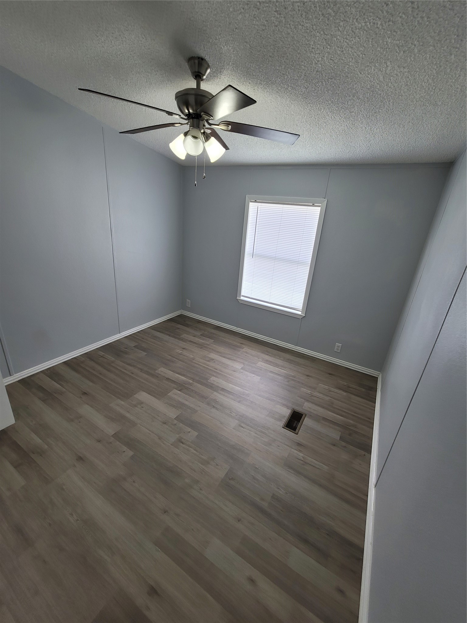 902 Devils River Drive Granbury TX 76048