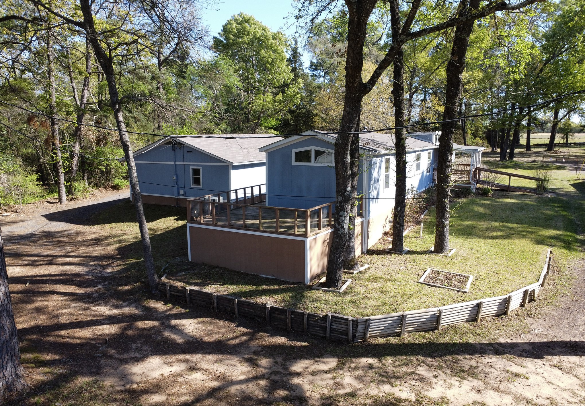 2781 Lake Breeze Drive Chandler TX 75758