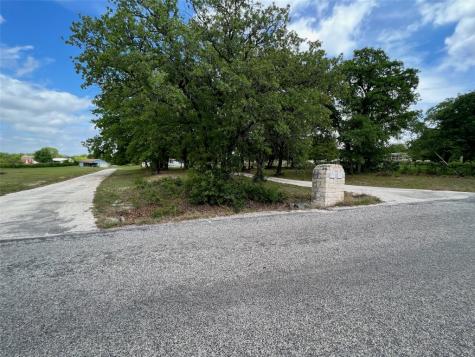 4801 Pleasant Court Granbury TX 76048