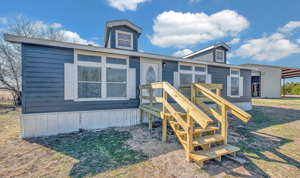 557 County Road 2560 Walnut Springs TX 76690