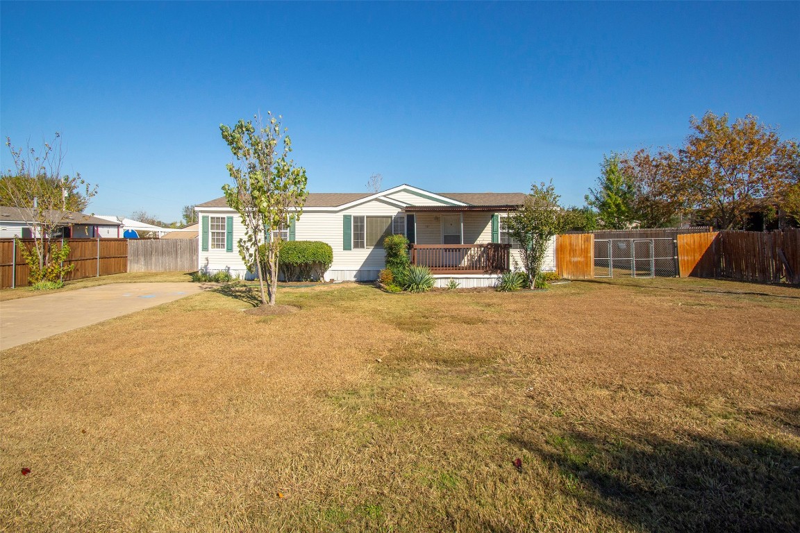 207 Oak Street Blue Ridge TX 75424