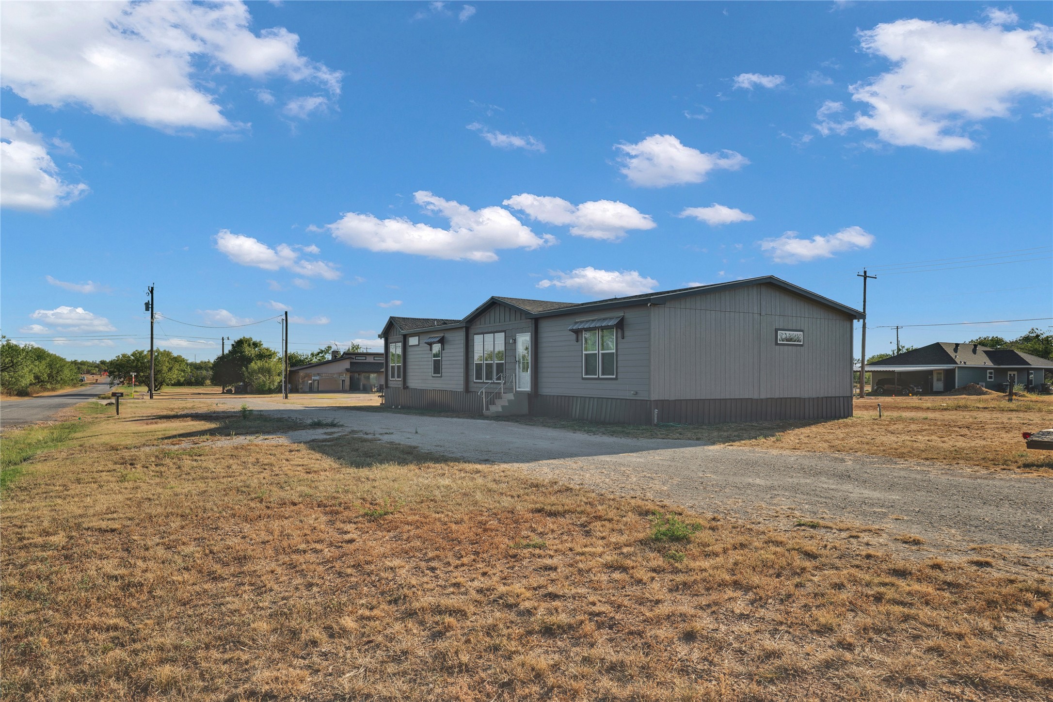 2032 Avenue L Anson TX 79501