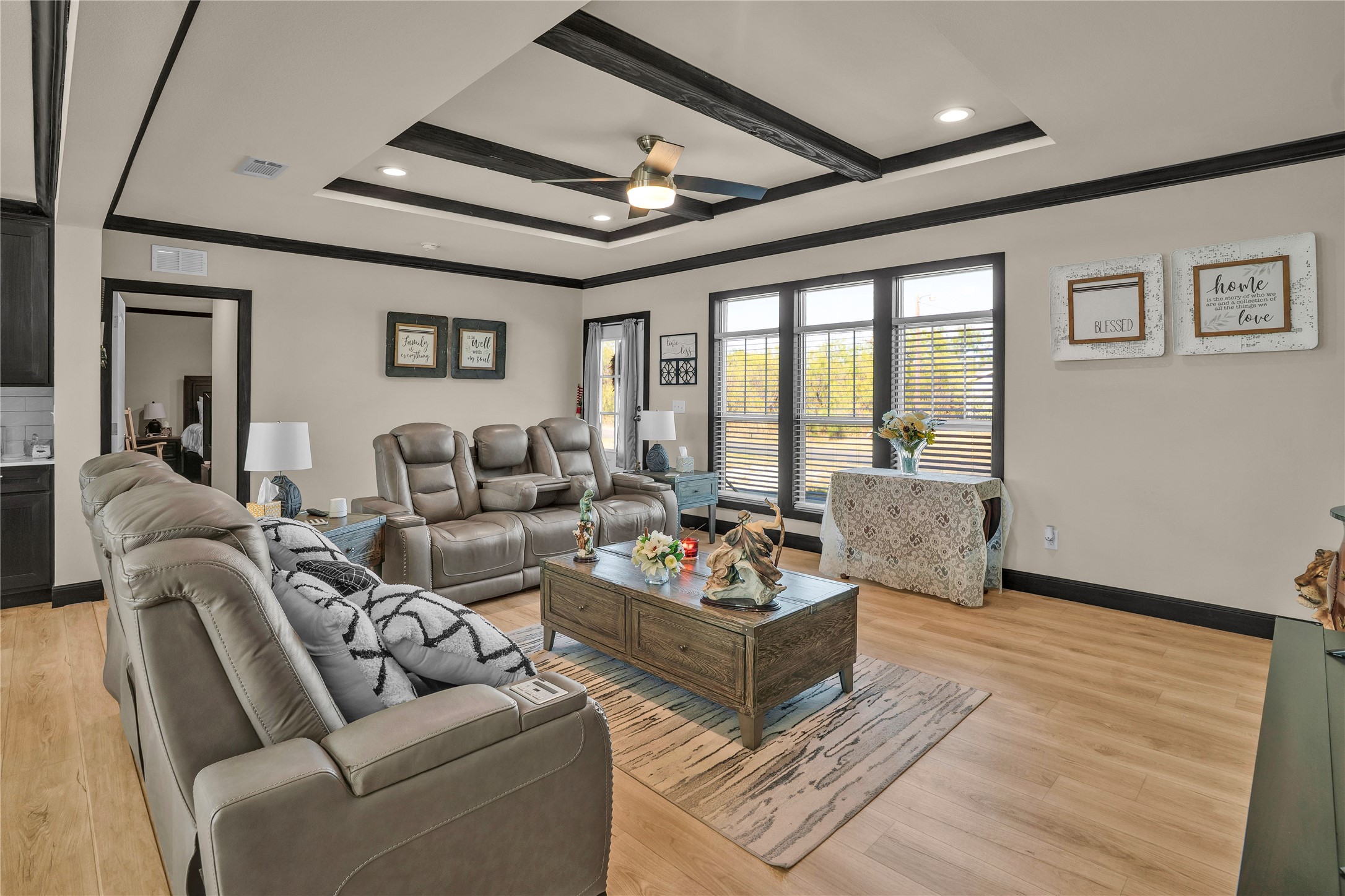 2032 Avenue L Anson TX 79501