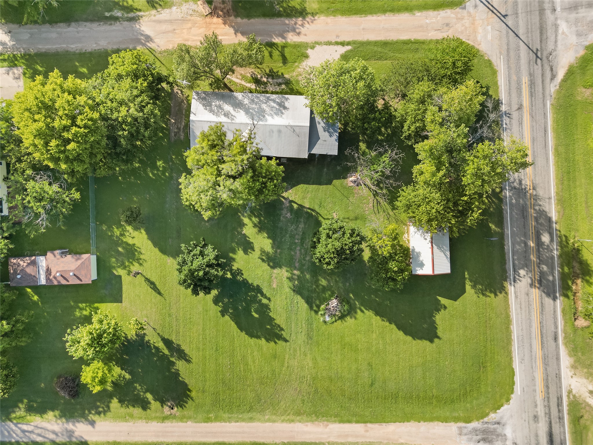 105 County Road 1239 Kopperl TX 76652