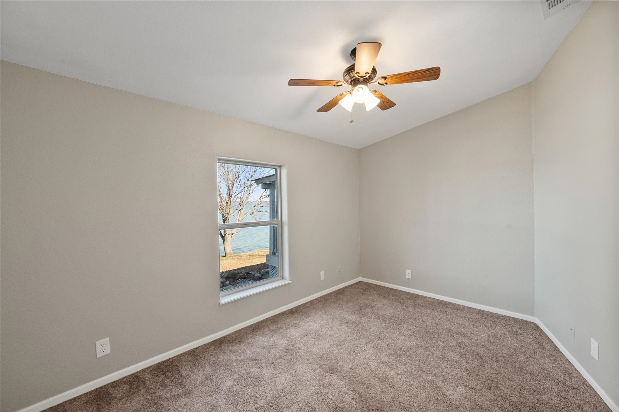 412 SE County Road 3048c Corsicana TX 75109