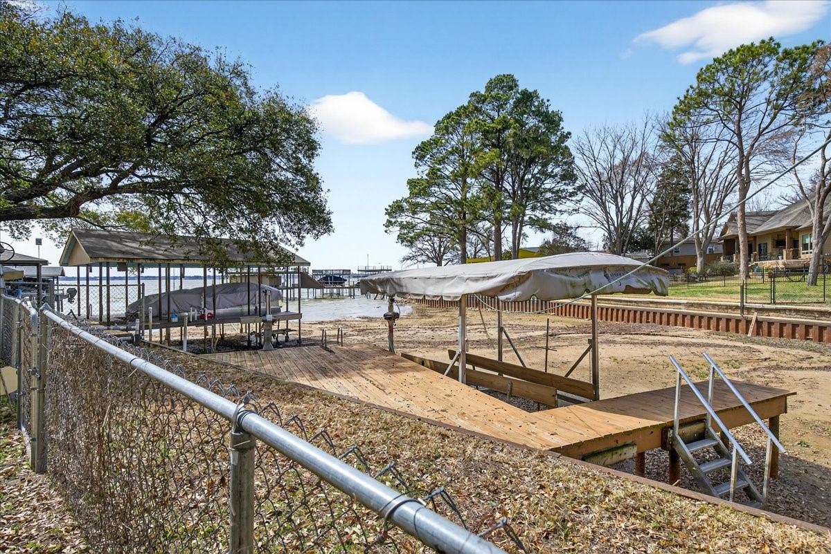 107 Lakewood Drive Mabank TX 75156