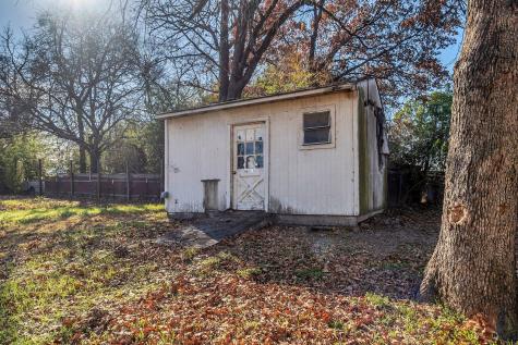 219 Fernwood Drive Mabank TX 75156