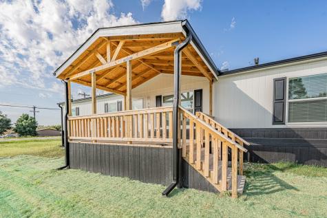 105 Beaver Creek Drive Azle TX 76020