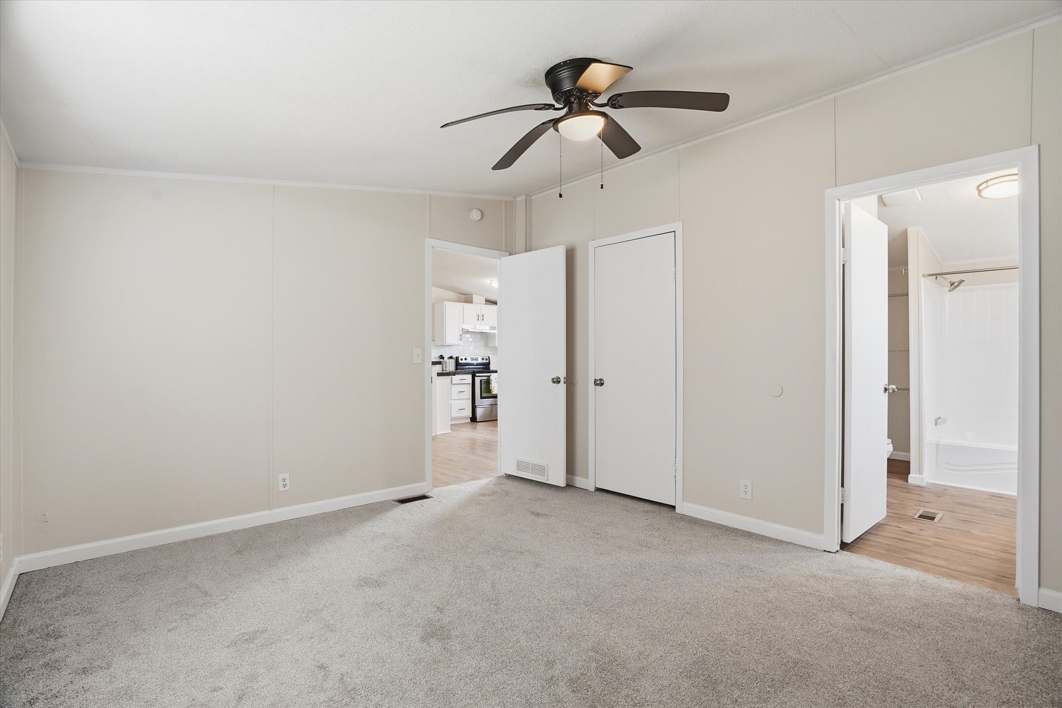 612 S Aquilla Street Itasca TX 76055