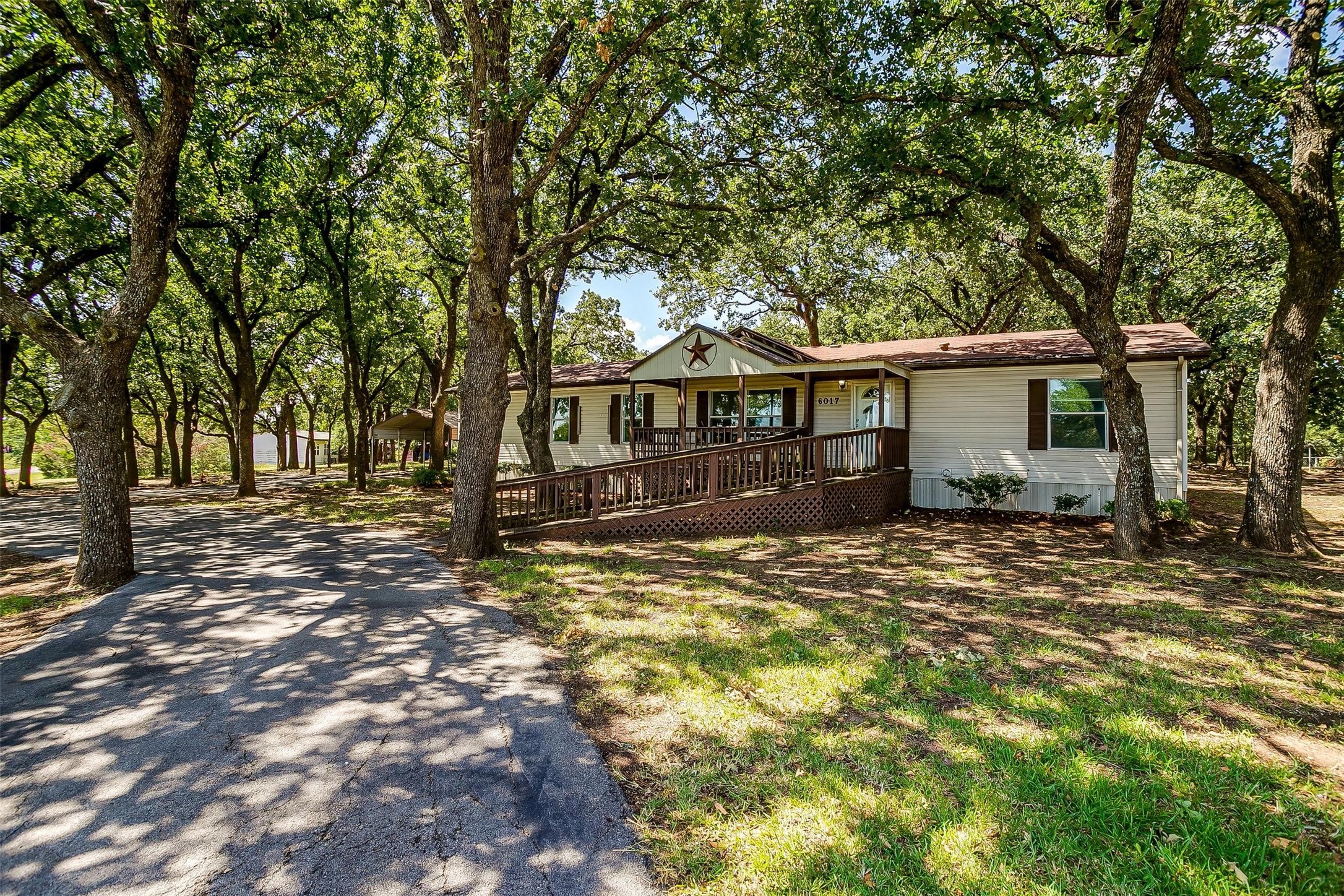 6017 Overbrook Farm Lane Joshua TX 76058