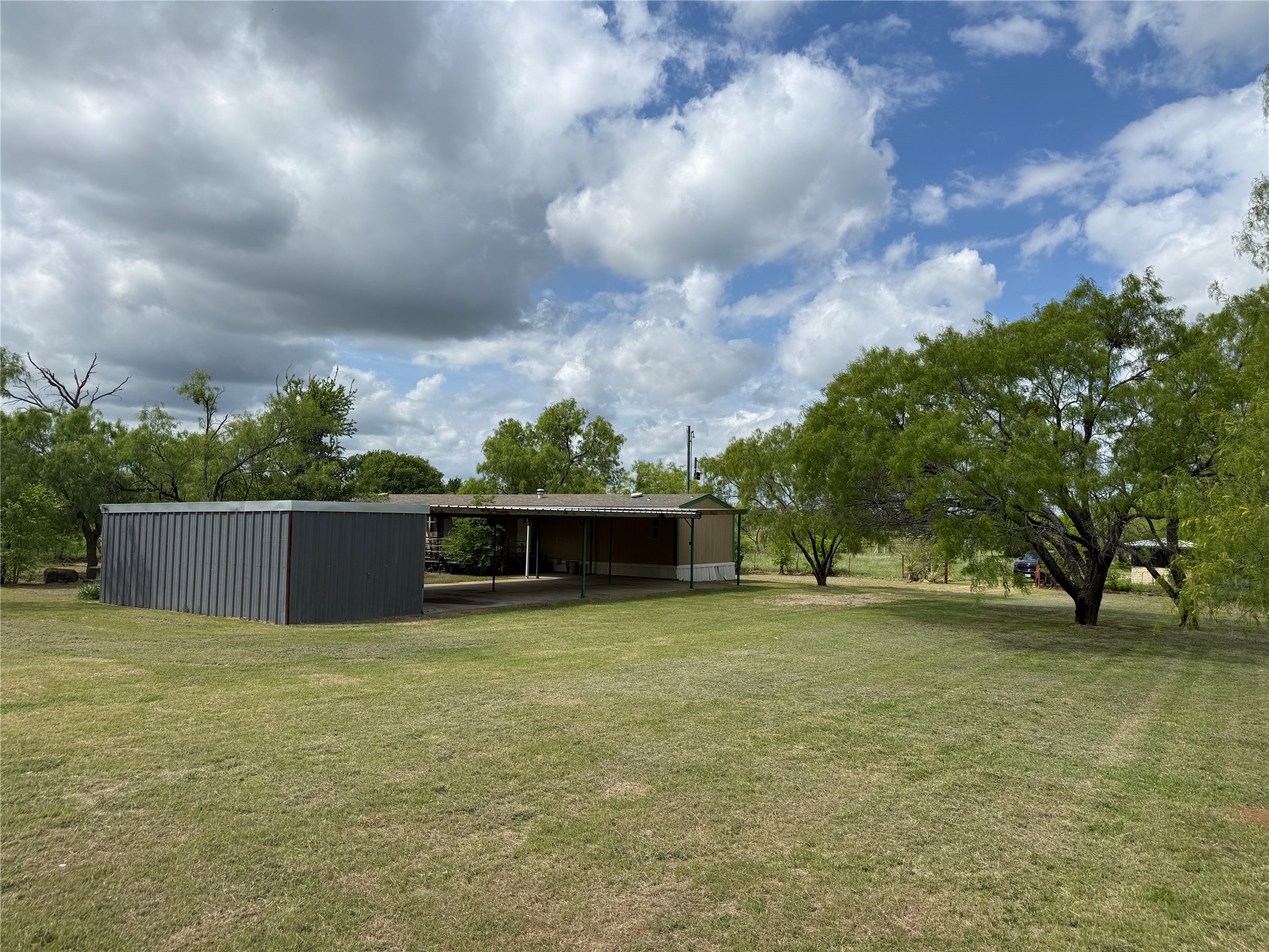 1091 Withers Road Mineral Wells TX 76067