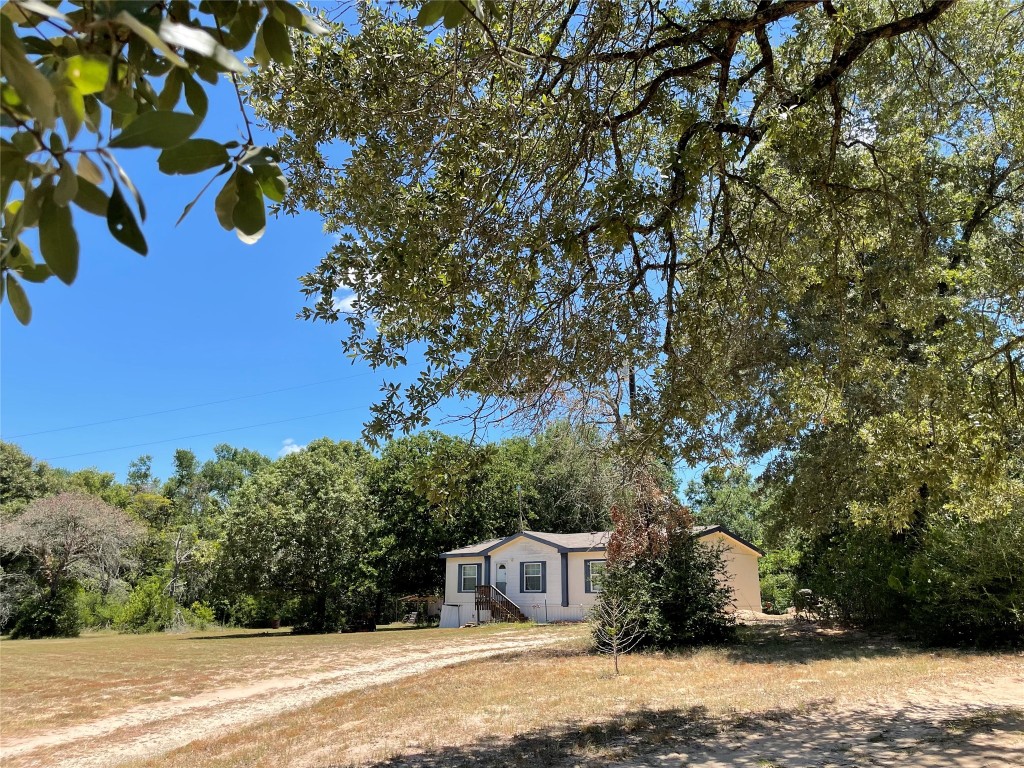 5721 County Road 2692 Buffalo TX 75831