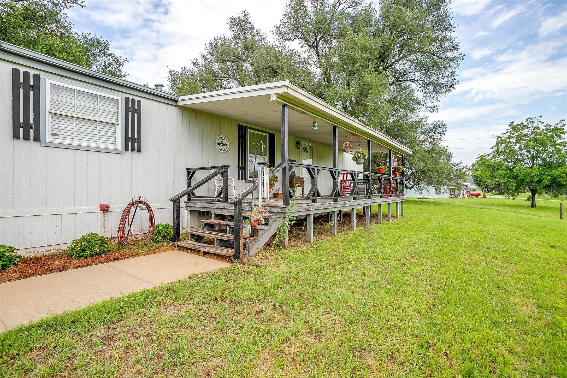 421 Red Bluff Circle Millsap TX 76066