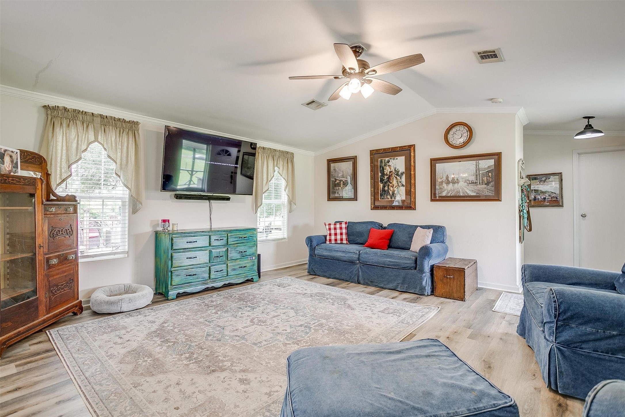 421 Red Bluff Circle Millsap TX 76066