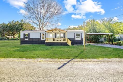 123 Kelly Court Azle TX 76020