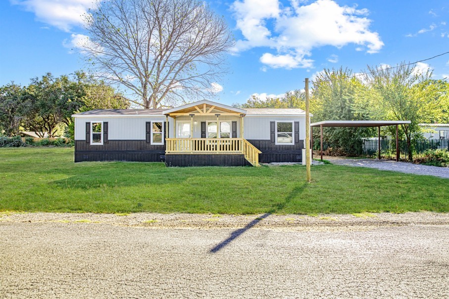 123 Kelly Court Azle TX 76020