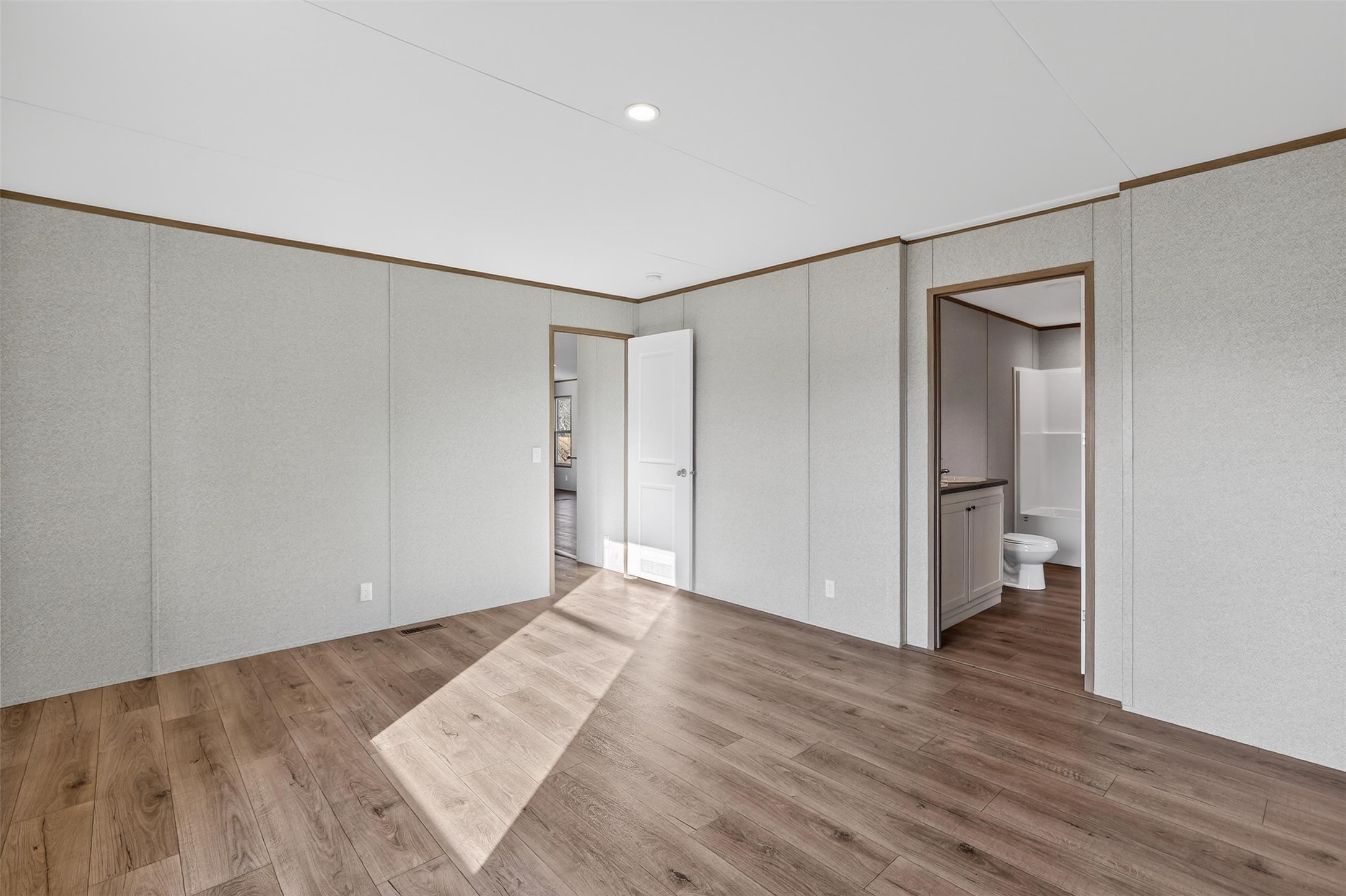 123 Kelly Court Azle TX 76020