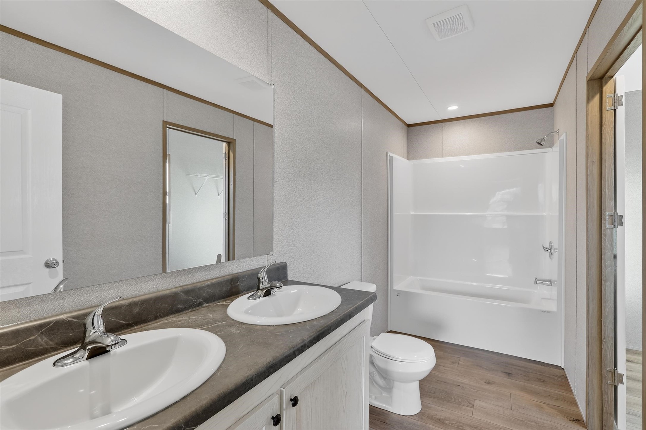 123 Kelly Court Azle TX 76020