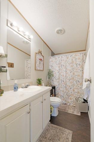 81 County Road 44880 Blossom TX 75416
